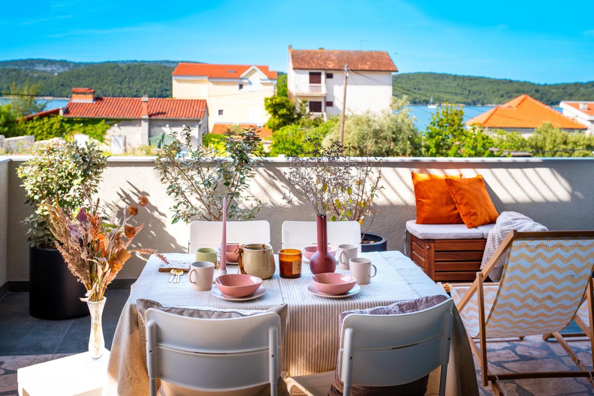 Ojra New Apartment With Seaview Šibenik Dış mekan fotoğraf